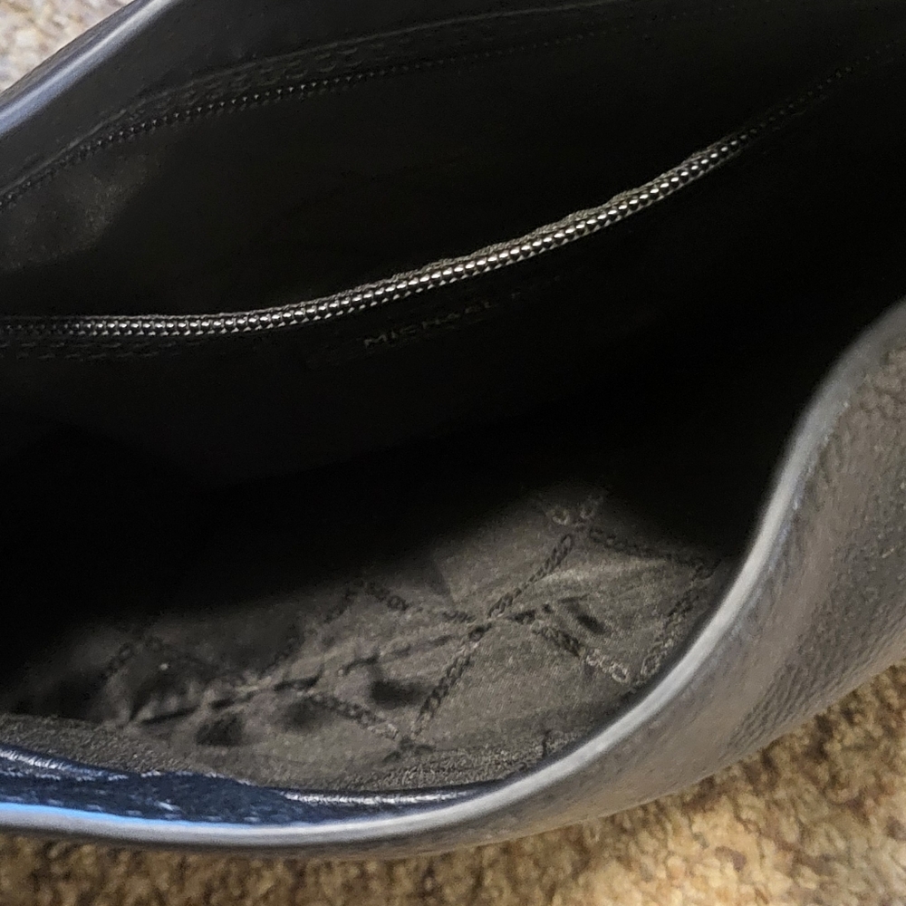 Mk Lillian - image 6